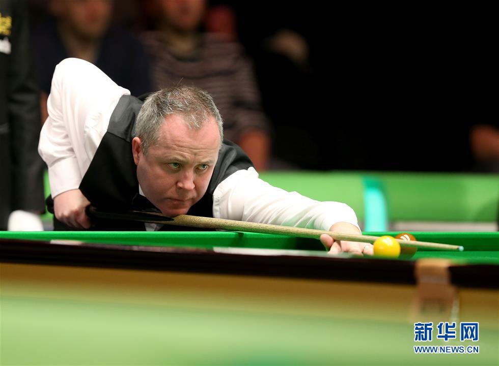 他在篮下的 他在篮下的