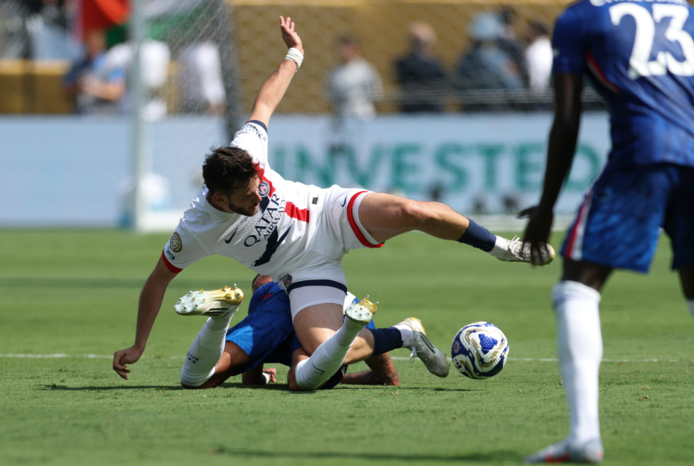 库里在关键 库里在关键