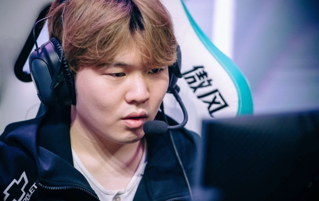 的年轻球员 的年轻球员